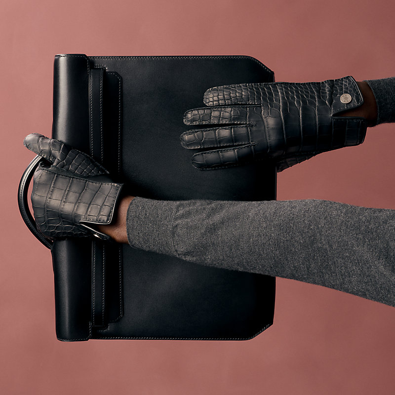 手袋 《クルー・ド・セルII》 - ベージュ | Hermès - エルメス-公式サイト